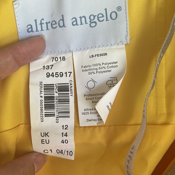 Canary Long Halter Neck Gown - Picture 6 of 7